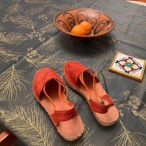 Espadrille sandals